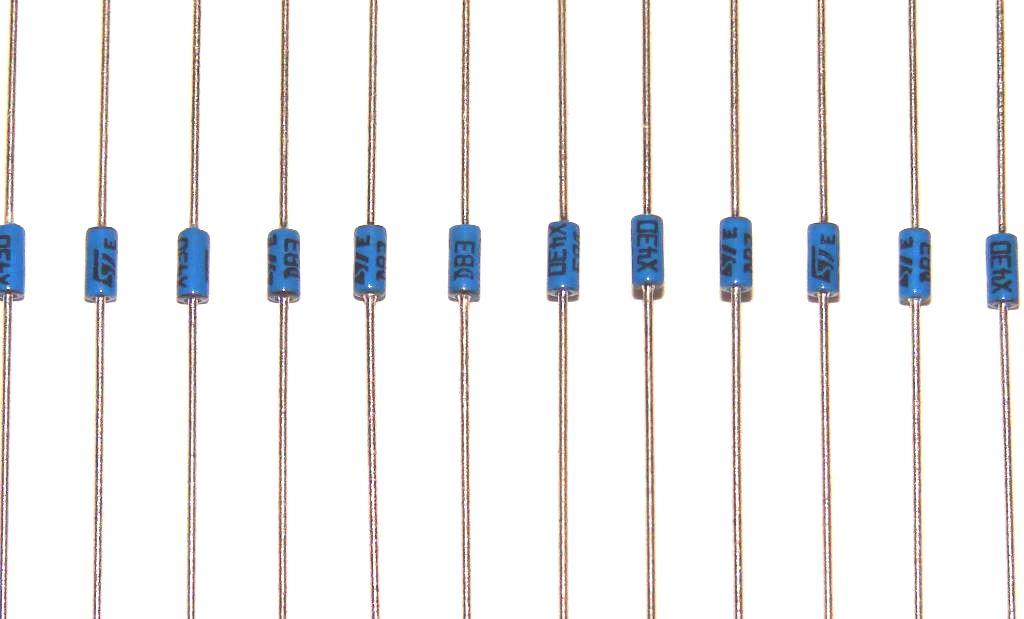 Динистор. Диод db3. C502 диод. Db3 динистор. Db3st стабилитрон.