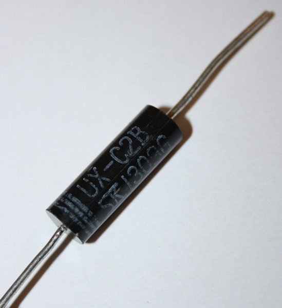 Диод UX-C2B, который используется в микроволновых печах