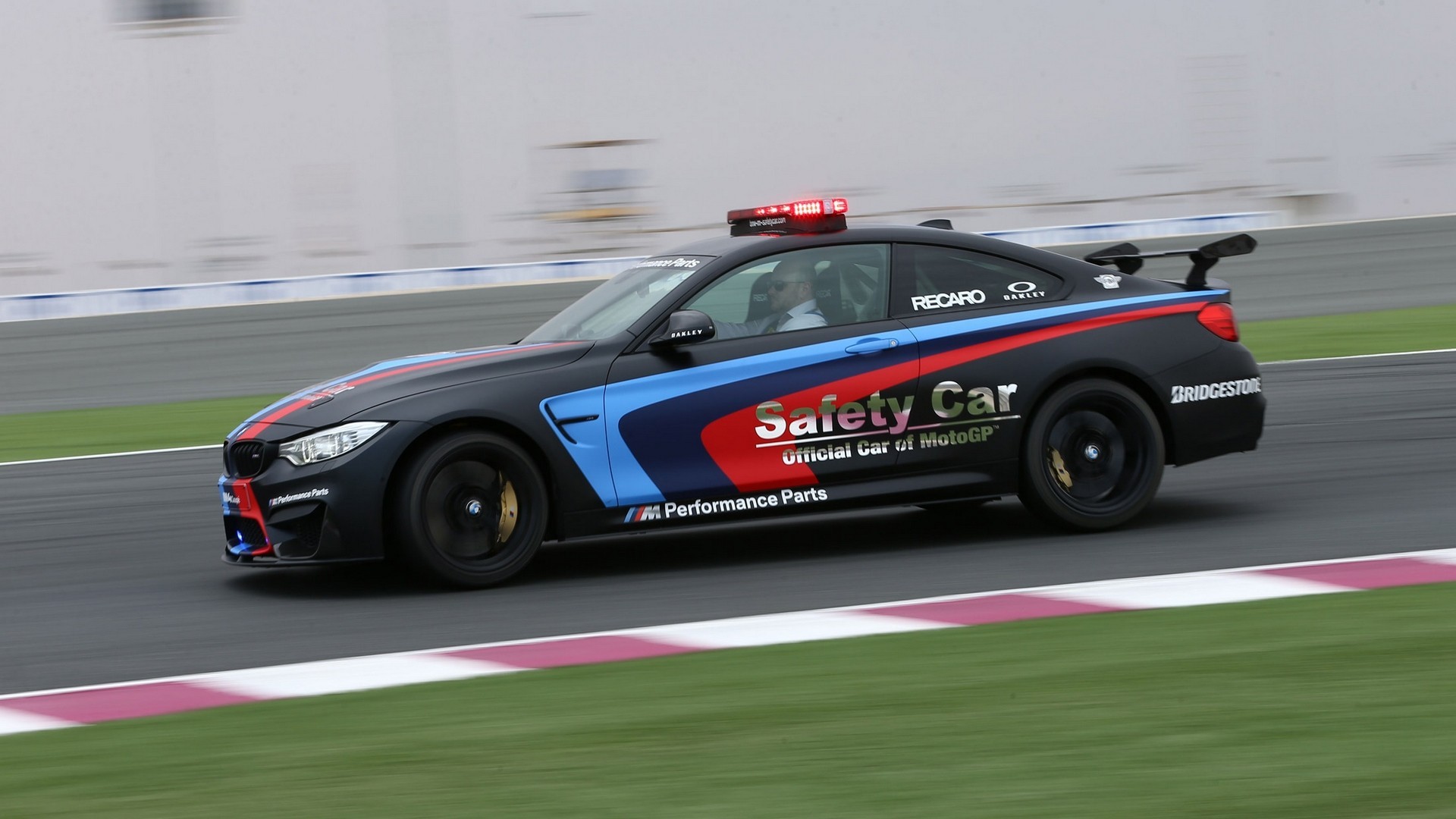 BMW M4 Coupé MotoGP Safety Car (F82) 