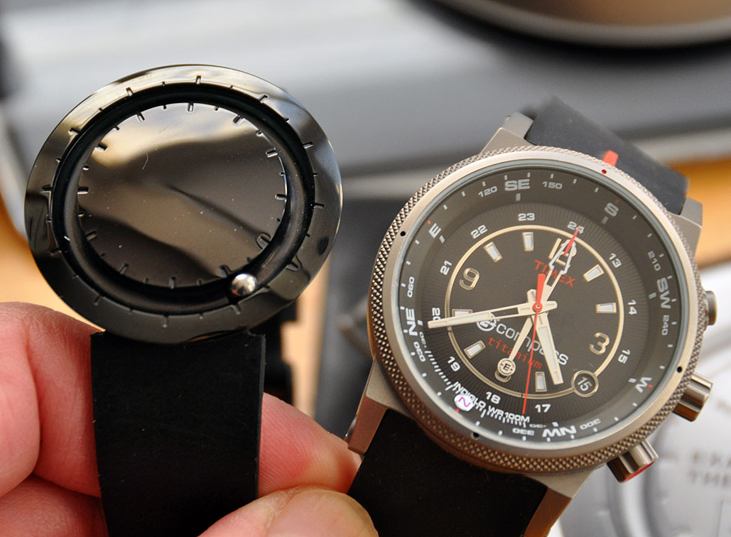 Лучший компас. Timex Compass Titanium. Timex Expedition Titanium. Часы Timex Titanium Compass. Timex Compass 301 r7.